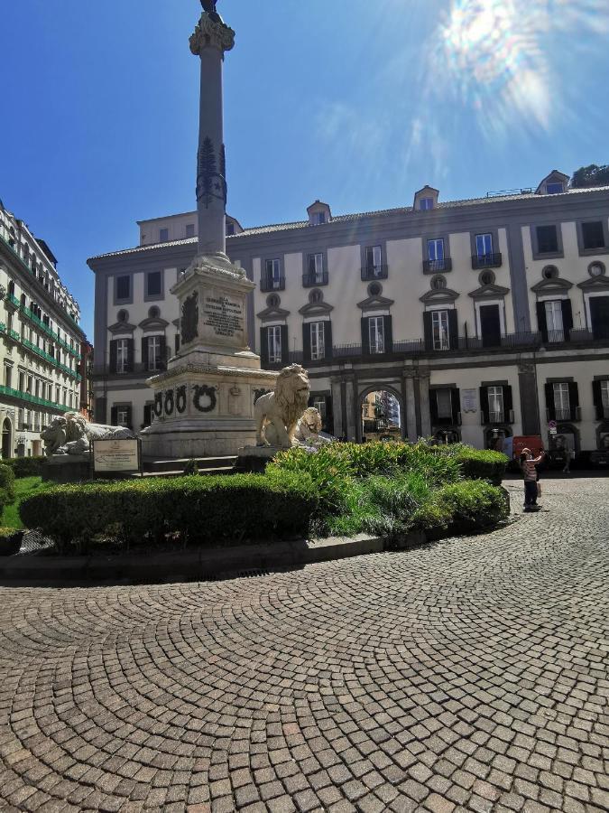 Napoli Centro Chiaia Nápoles Exterior foto